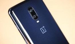 一加14最新爆料,性能与美学并重，揭秘全新旗舰手机亮点”